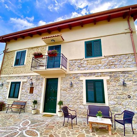 La Casa Di Nonna Tella Bed & Breakfast Lenola Eksteriør bilde