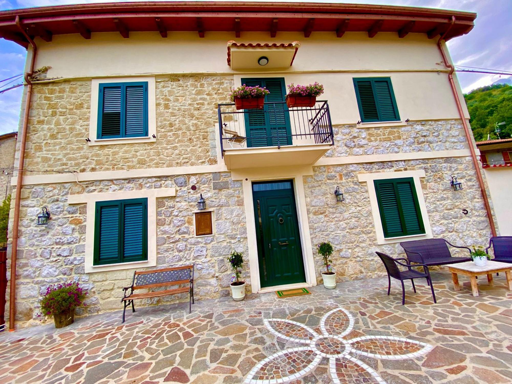 La Casa Di Nonna Tella Bed & Breakfast Lenola Eksteriør bilde